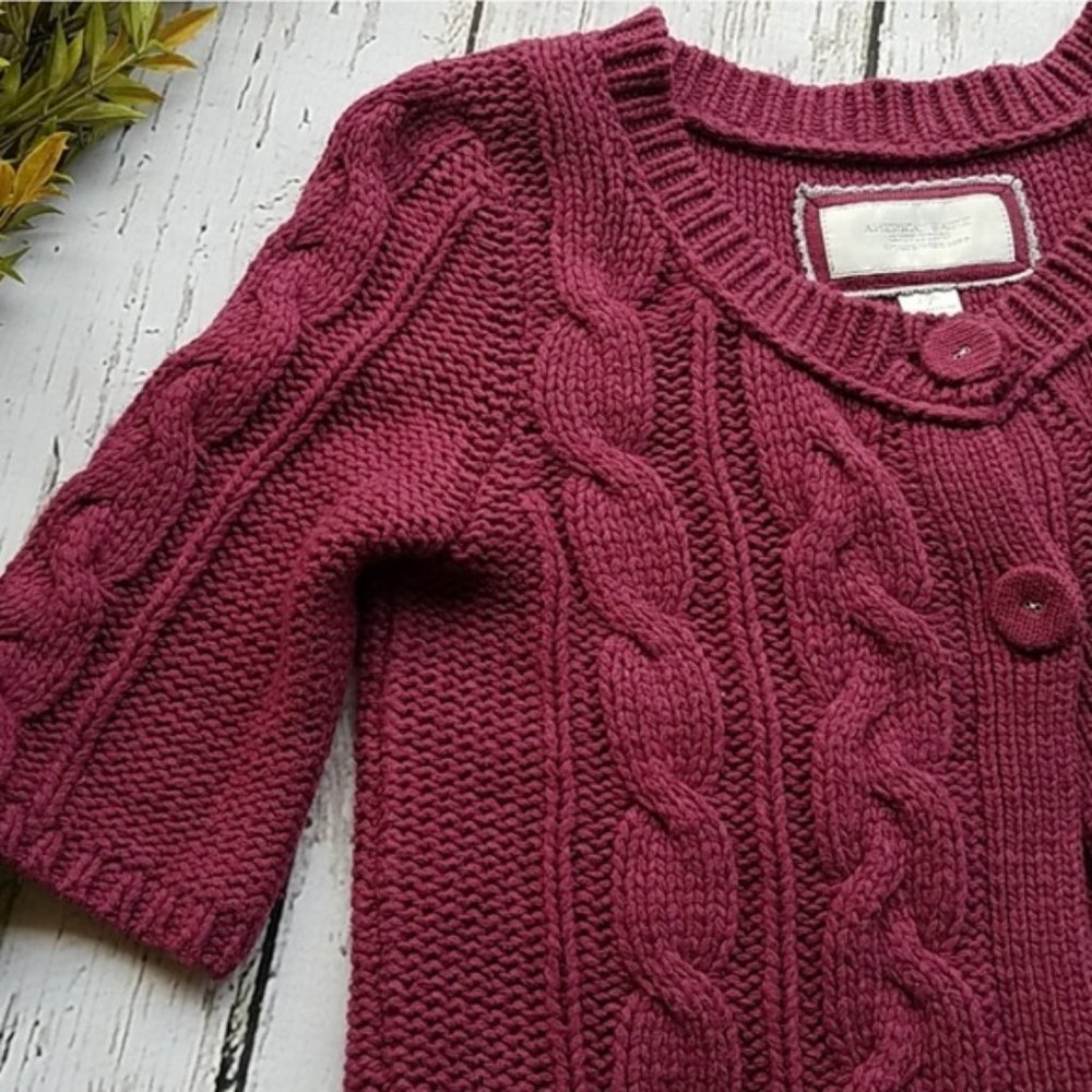 American Eagle • Cropped Knit Sweater